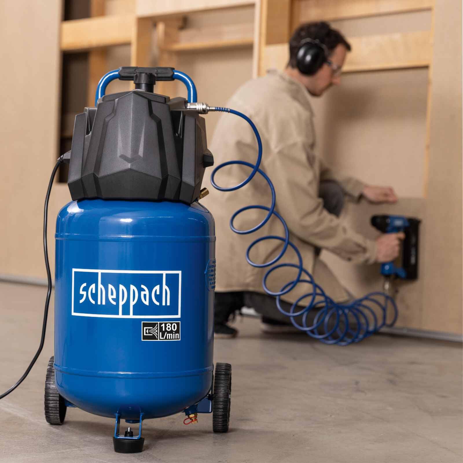 Scheppach HC35V Kompressor, 1500W, 30L, 10 bar, 180 l/min, ölfrei, stehend, mit Druckminderer, 2 Kupplungen & 14-tlg Zubehör